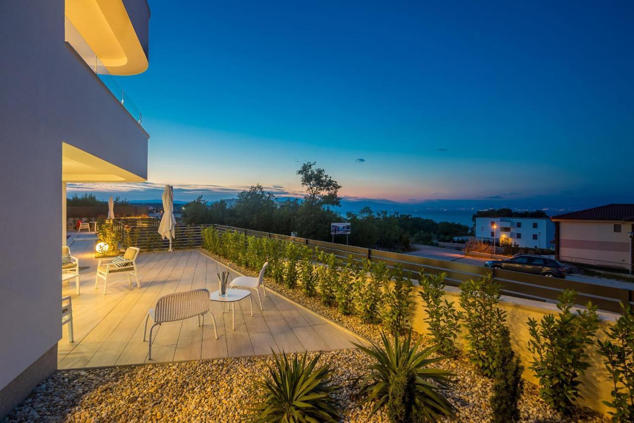 Villa Poseidon Rova By El-Pi Tours Malinska Eksteriør billede