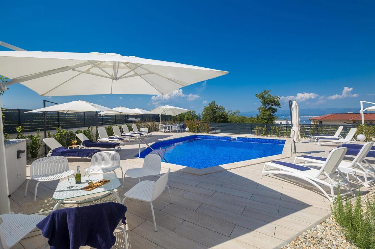 Villa Poseidon Rova By El-Pi Tours Malinska Eksteriør billede